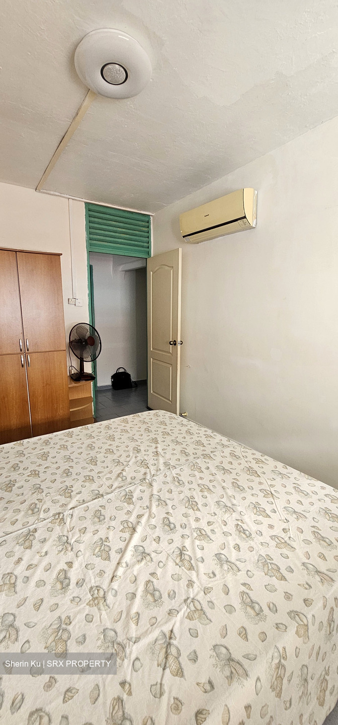 Blk 156 Hougang Street 11 (Hougang), HDB 5 Rooms #636809781